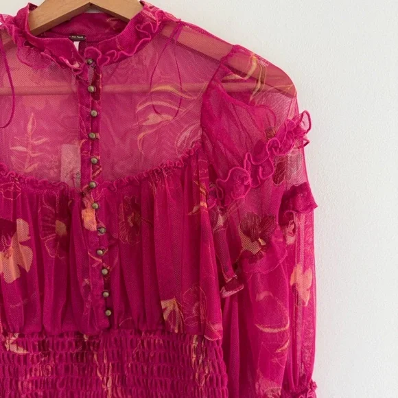 Free People Time For Shine Pink Puff Mesh Smocked long Sleeve Crop Blouse Small - Picture 3 of 7